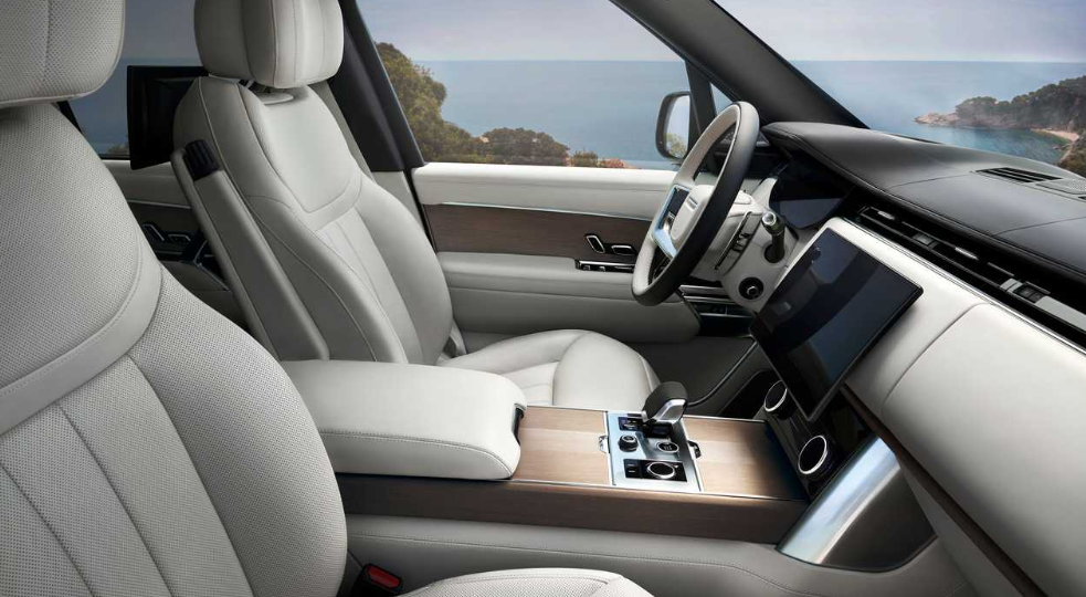 2023 Range Rover Sport Hybrid Interior