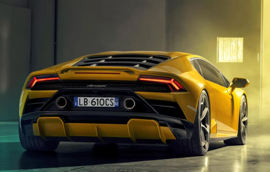 2023 Lamborghini Aventador Specs